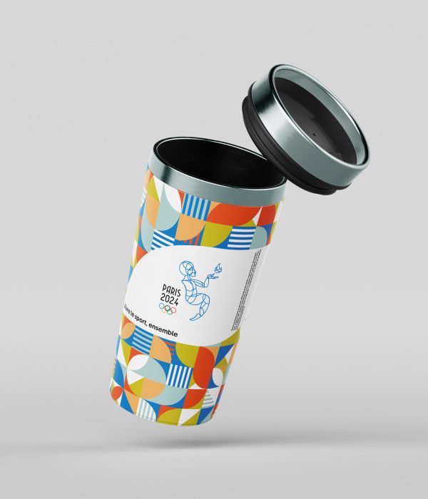Mug de voyage personnalisé avec l'identité visuelle des Jeux Olympiques Paris 2024
